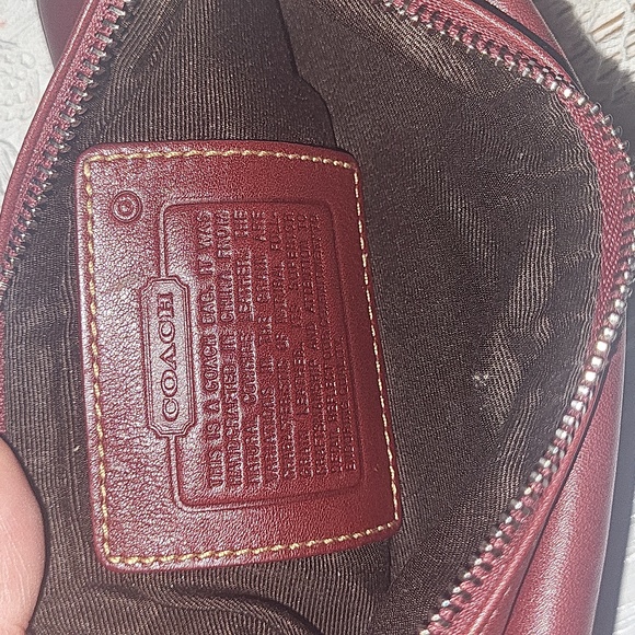COACH Wallet/wristlet - Picture 5 of 7